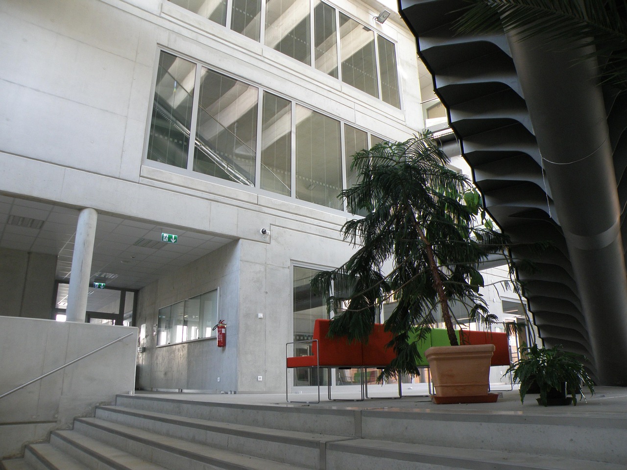 北京广播电视大学，历史沿革与现代教育的融合之路