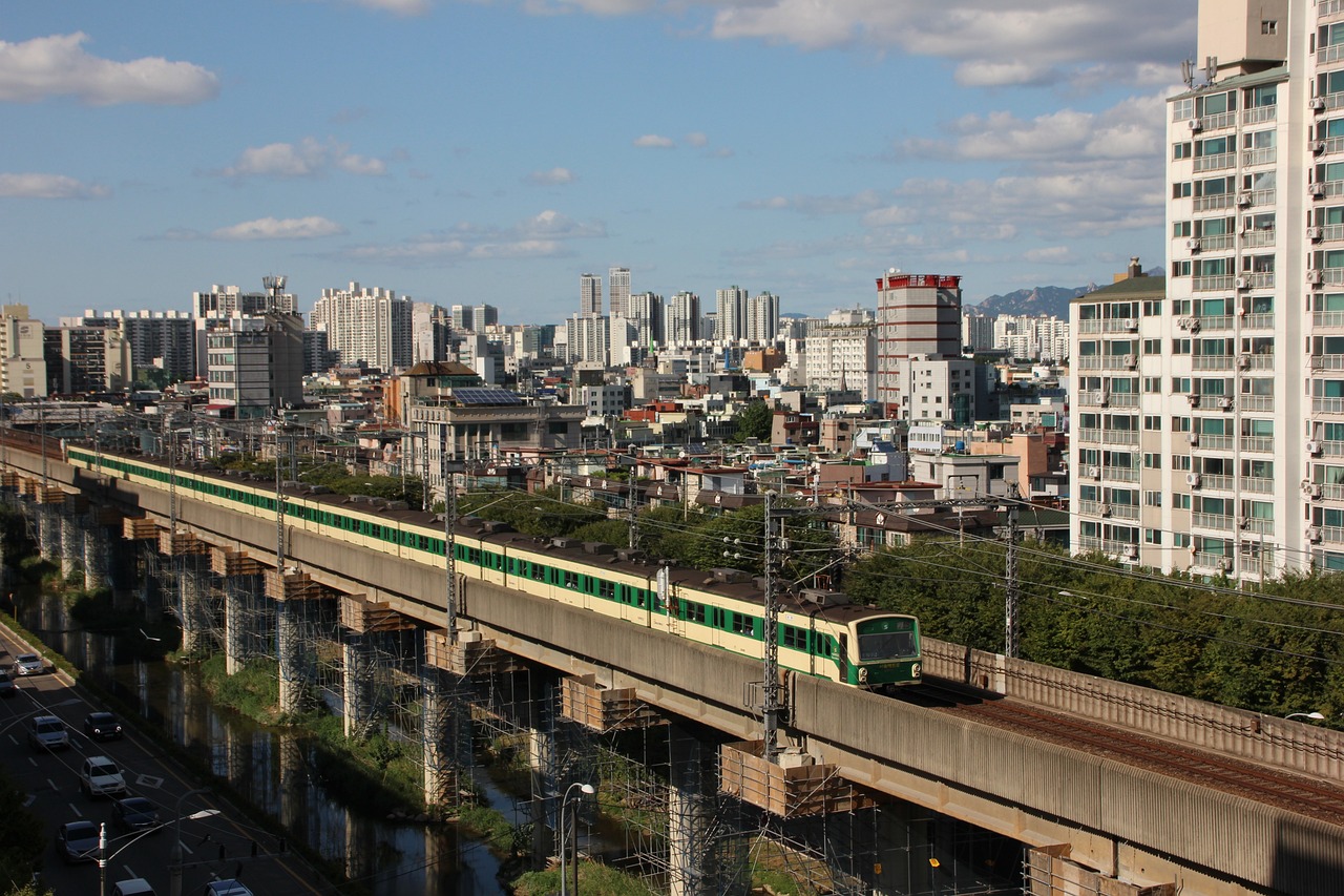 重庆地铁线路图更新，城市公共交通的新里程碑