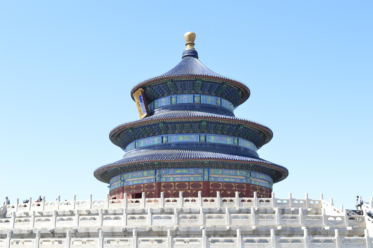 中国铁塔公司上市，迈向资本市场的铁塔巨头之旅