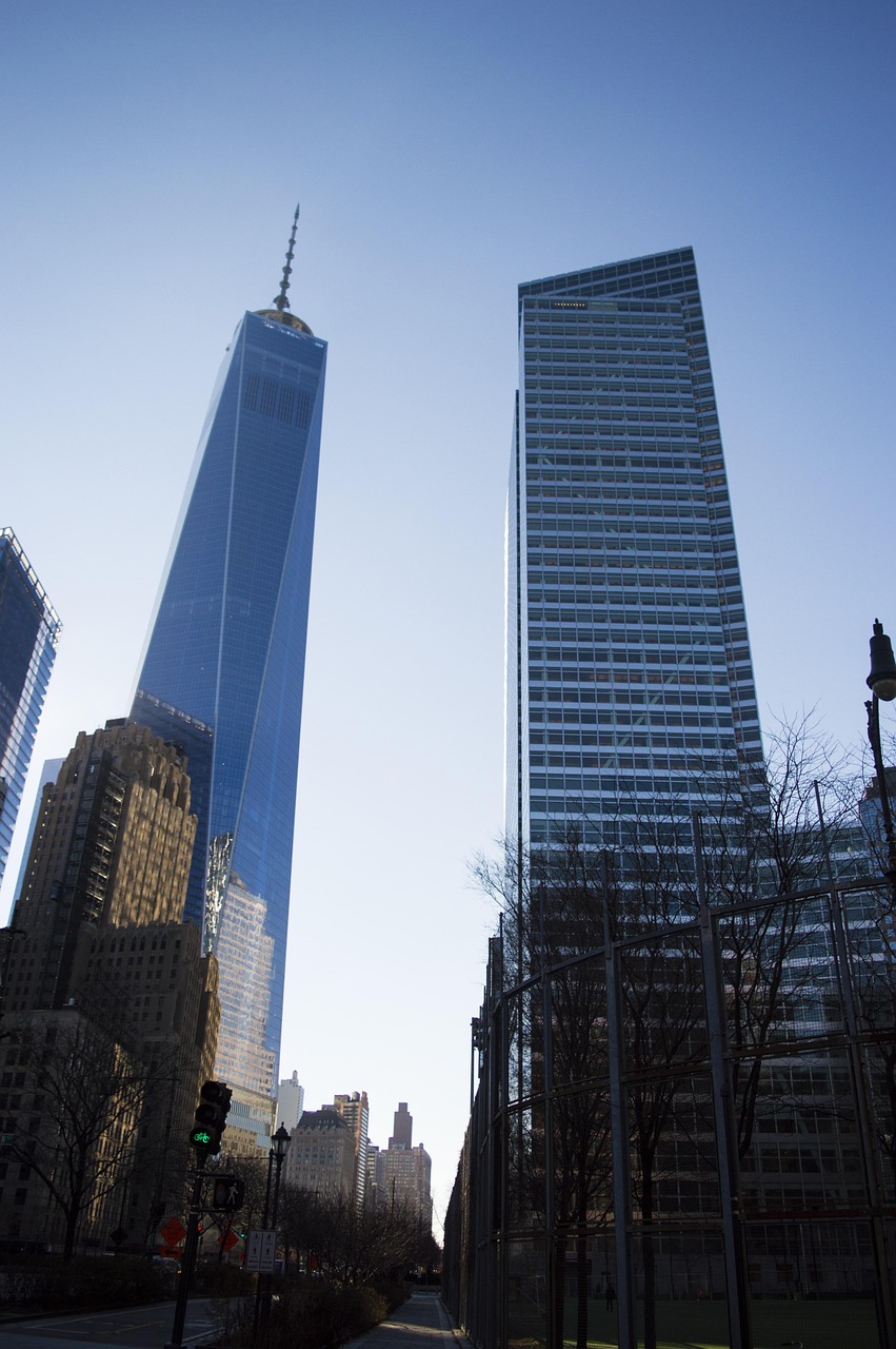 新浪财经环球行情中心，引领全球财经资讯新时代先锋