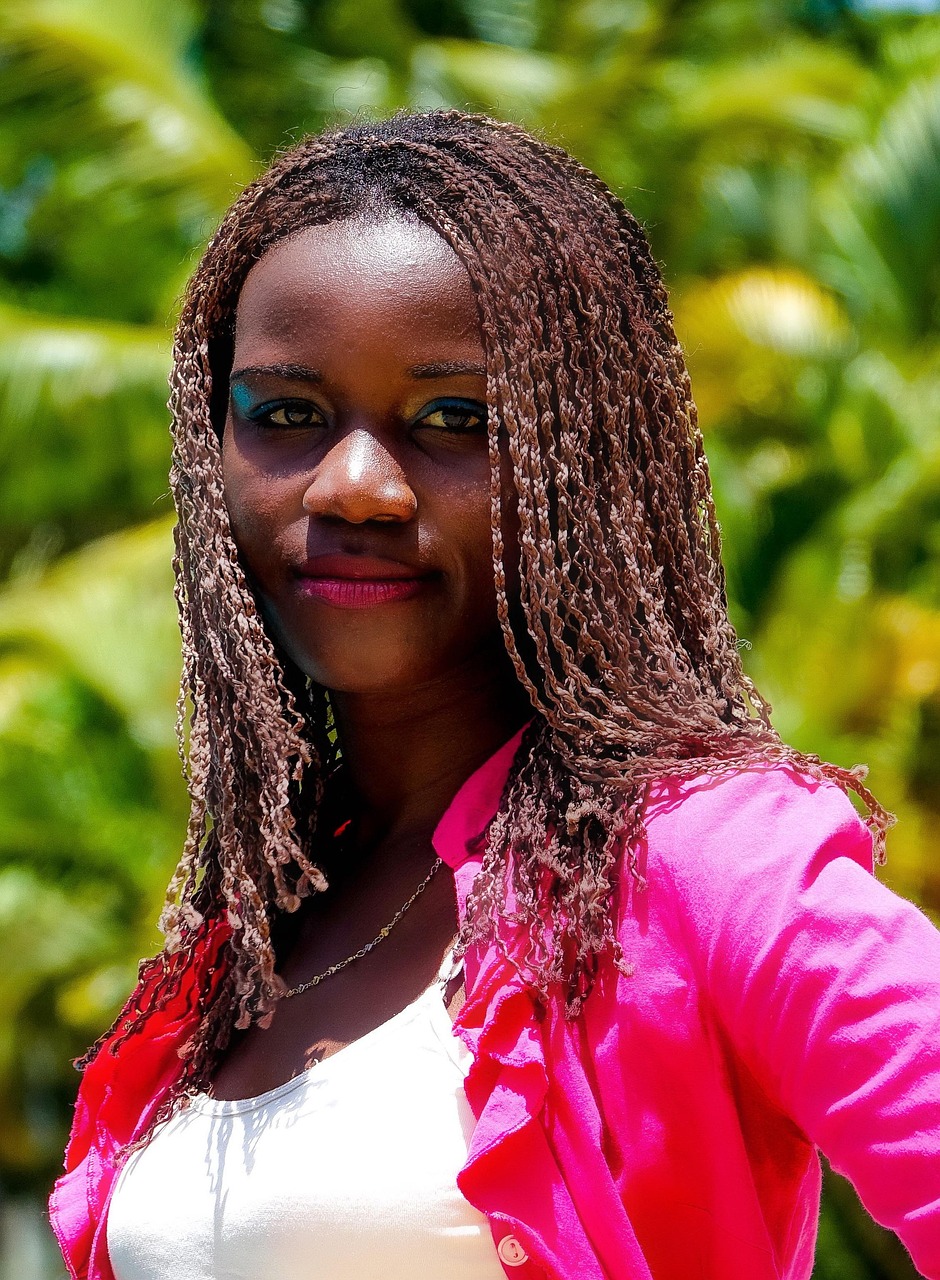 青春活力的璀璨之星,最显年轻的明星风采展示