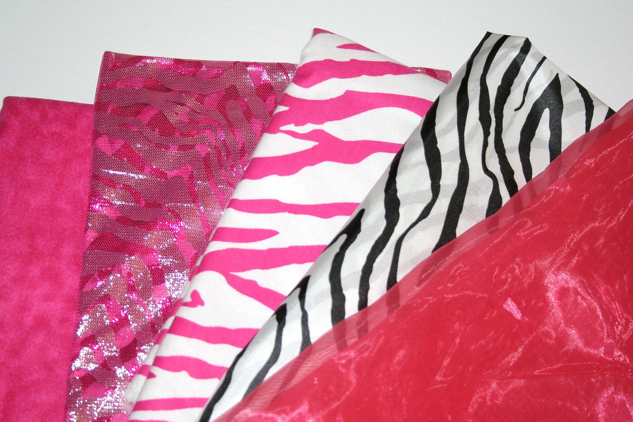 最新T恤面料盘点,时尚与舒适并存的多样选择