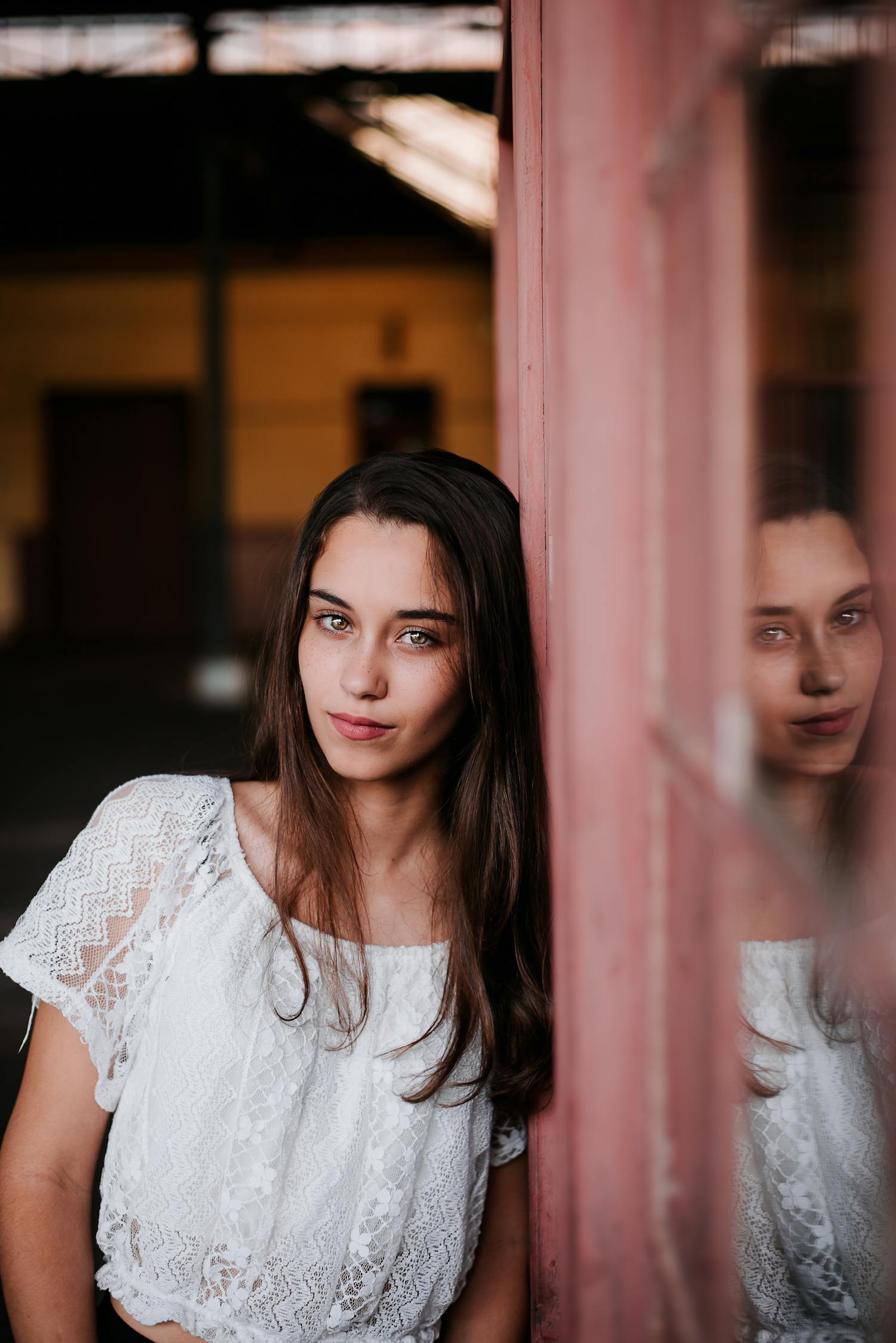 华英雄演员的魅力展现，银幕英雄形象与演技之光