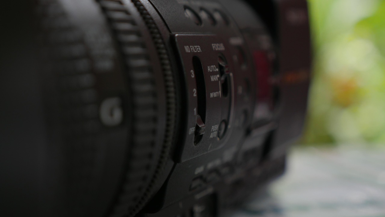 索尼镜头最新价格概览