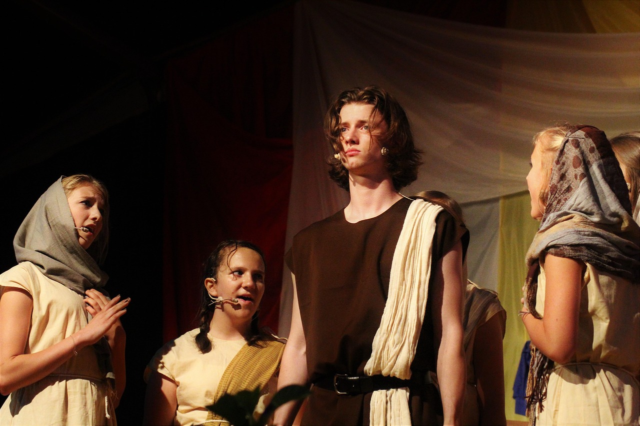 香港演员凡,闪耀演艺界的璀璨之星