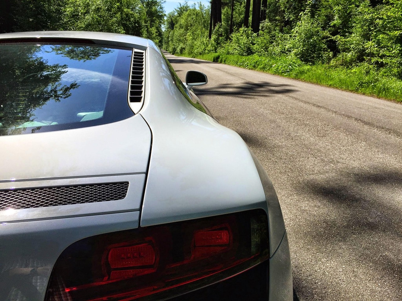 奥迪最新车型与技术展望,引领豪华汽车市场新潮流的先锋力量