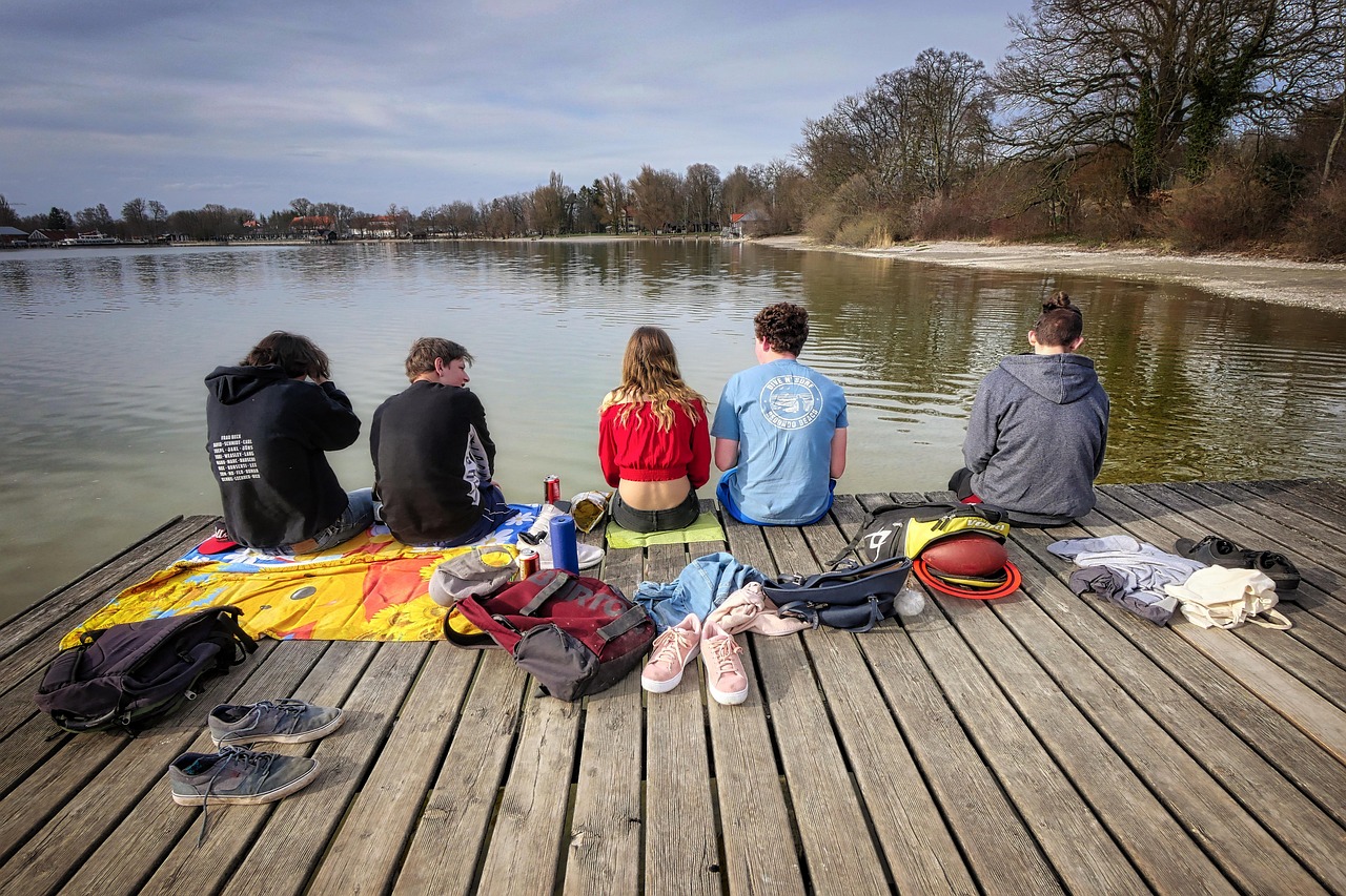 雨天的欢乐瞬间,最新搞笑雨天趣事集锦