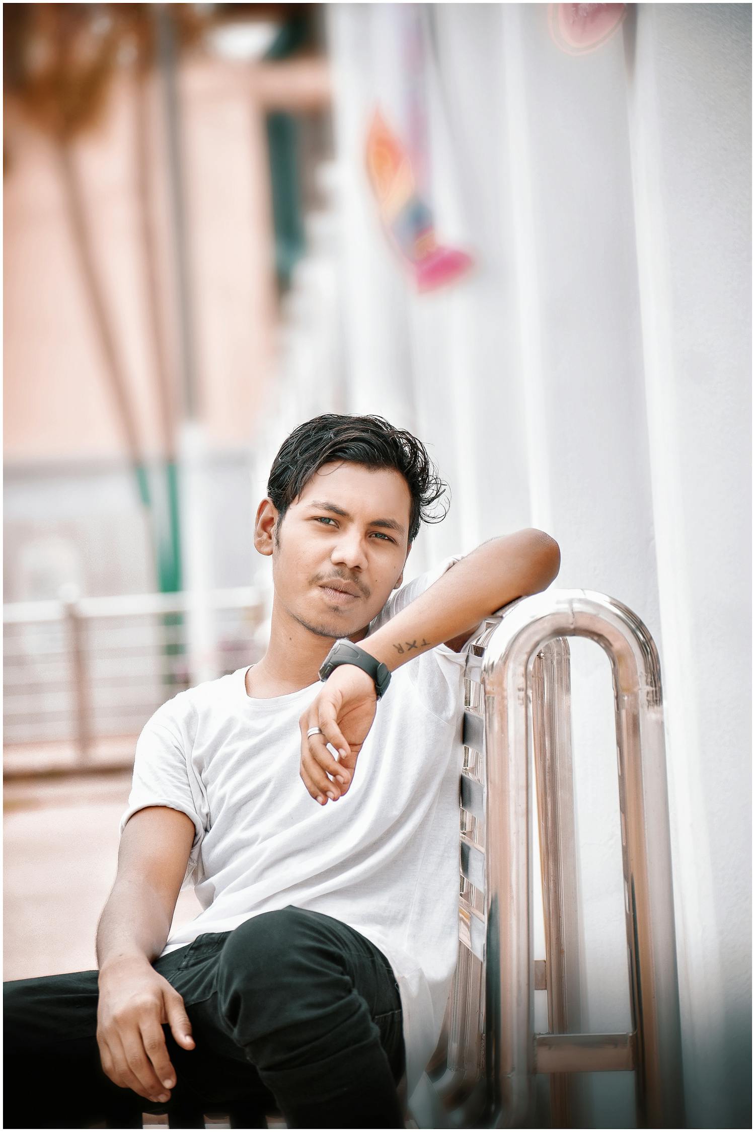 演员六六,星光下的真实之旅