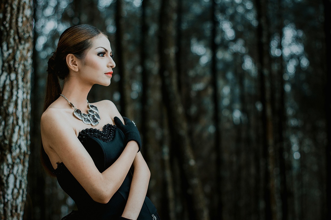 长脸型女星的独特魅力,时尚典范的时尚风采展现