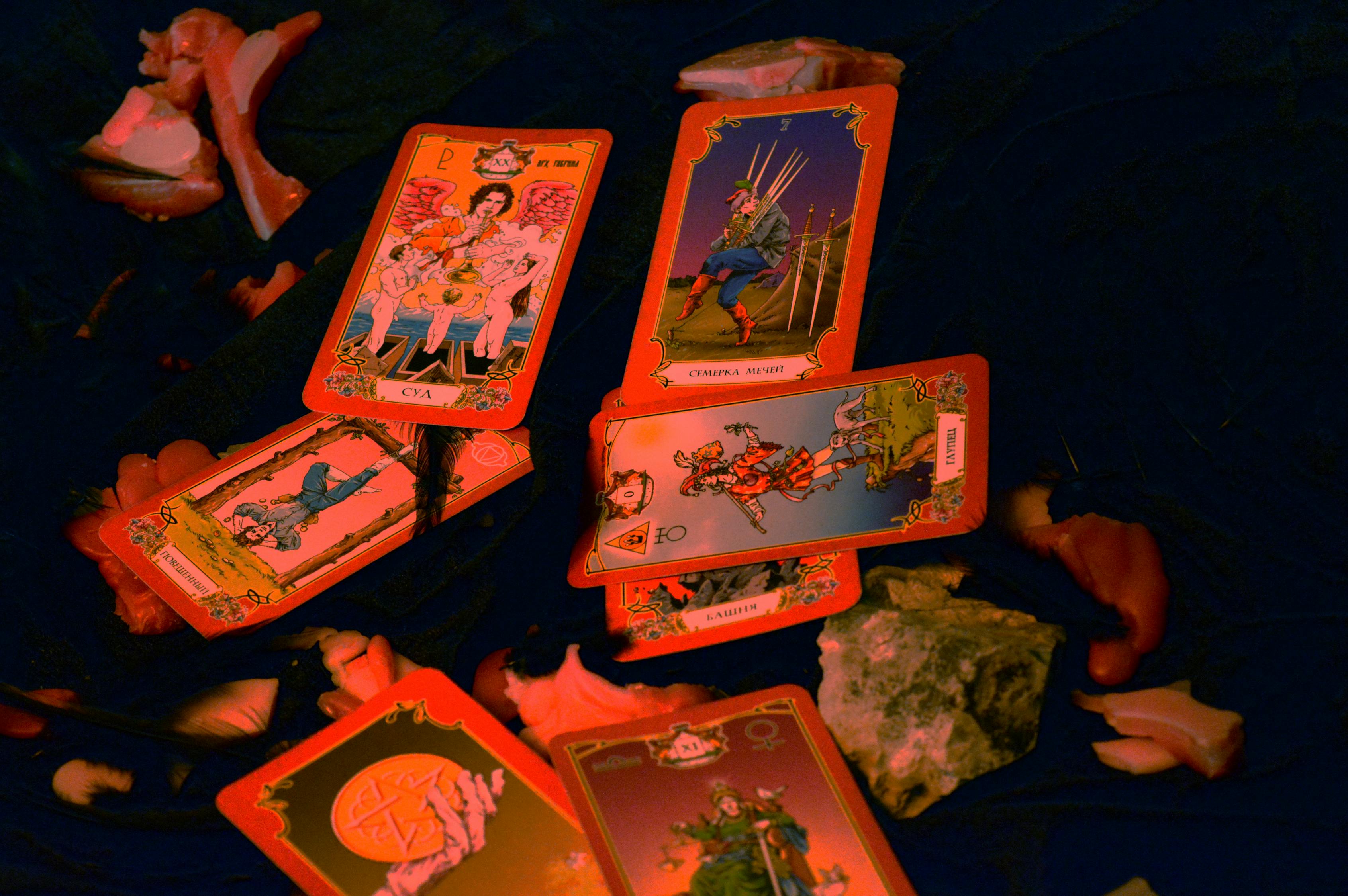 探索数字世界的神秘魅力,卡片精灵全新版来袭!