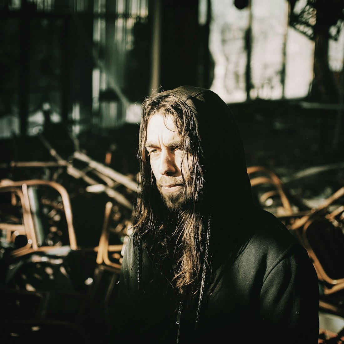 最新伤感情语,触碰心灵深处的哀伤与失落