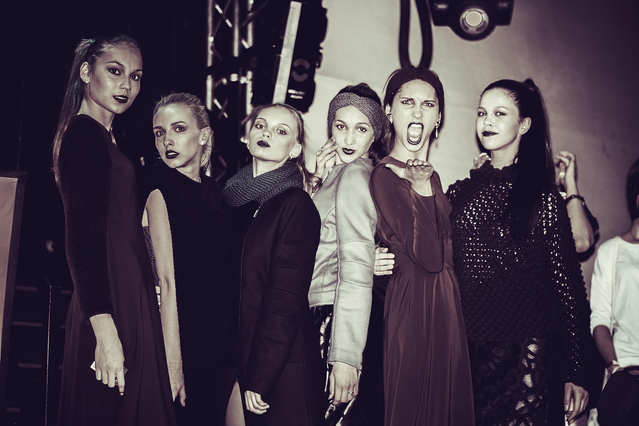 死寂演员表及角色深度解读