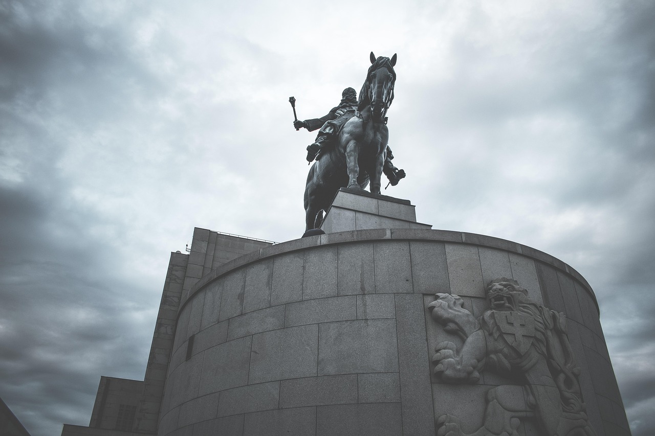 雕塑新星探寻之旅,泥塑艺术人才招聘启幕!