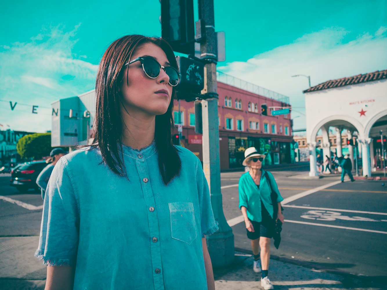 最新女装时尚搭配指南,引领潮流的穿搭启示