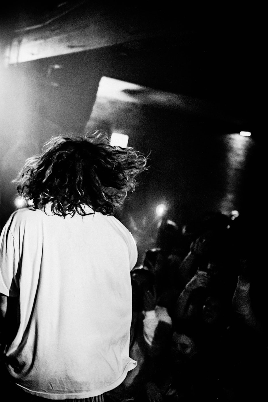 舞台背后的挑战,台词念数字的演员艺术探索