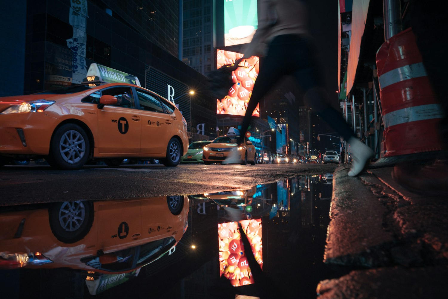 股人计程车与动漫,跨界合作的无限创意潜能