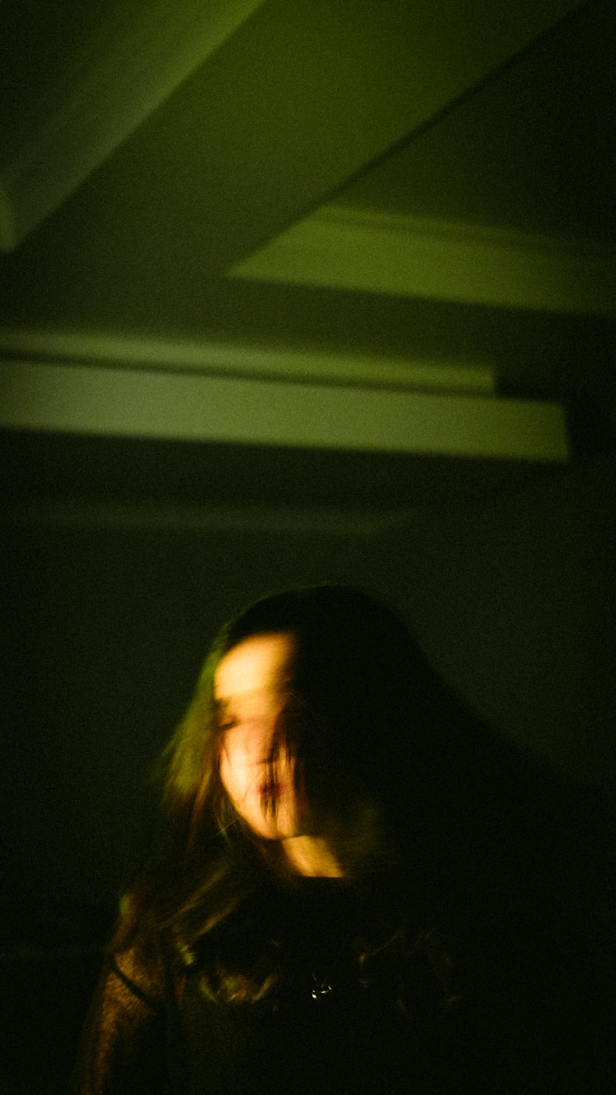 华晨宇音乐之旅全新征程,最新动态揭秘!