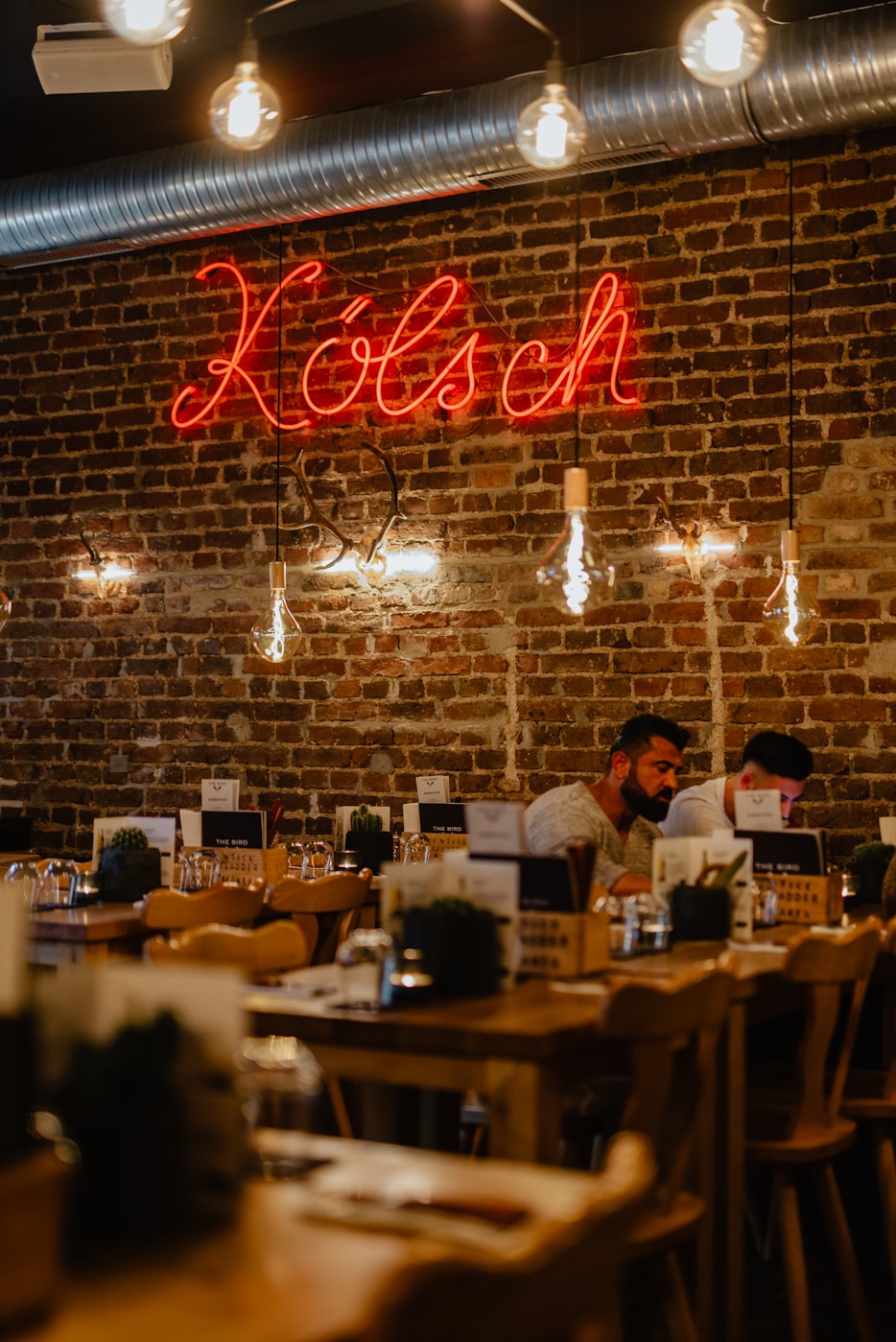 最新鱼缸新款图片,重塑家居水族美学的时尚之选