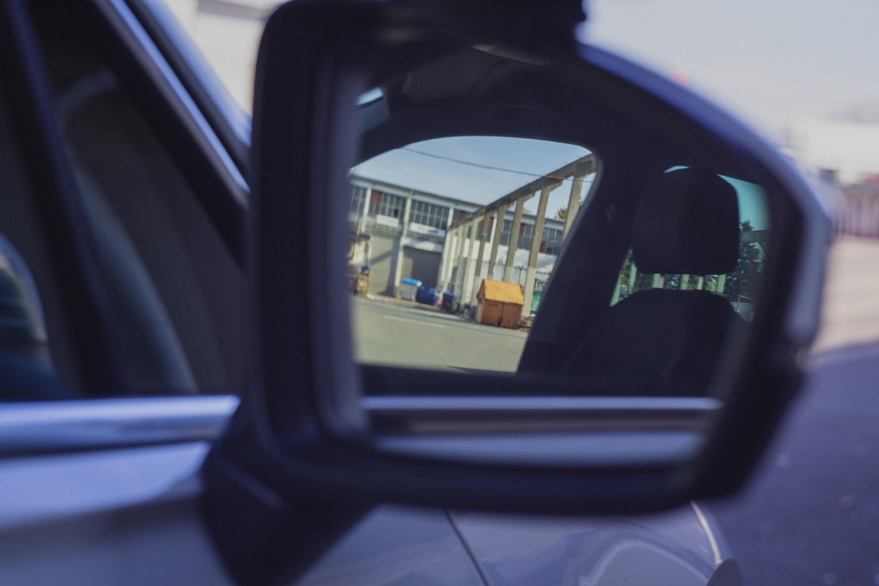 新交通规则下儿童后排安全乘坐的重要性强调与措施