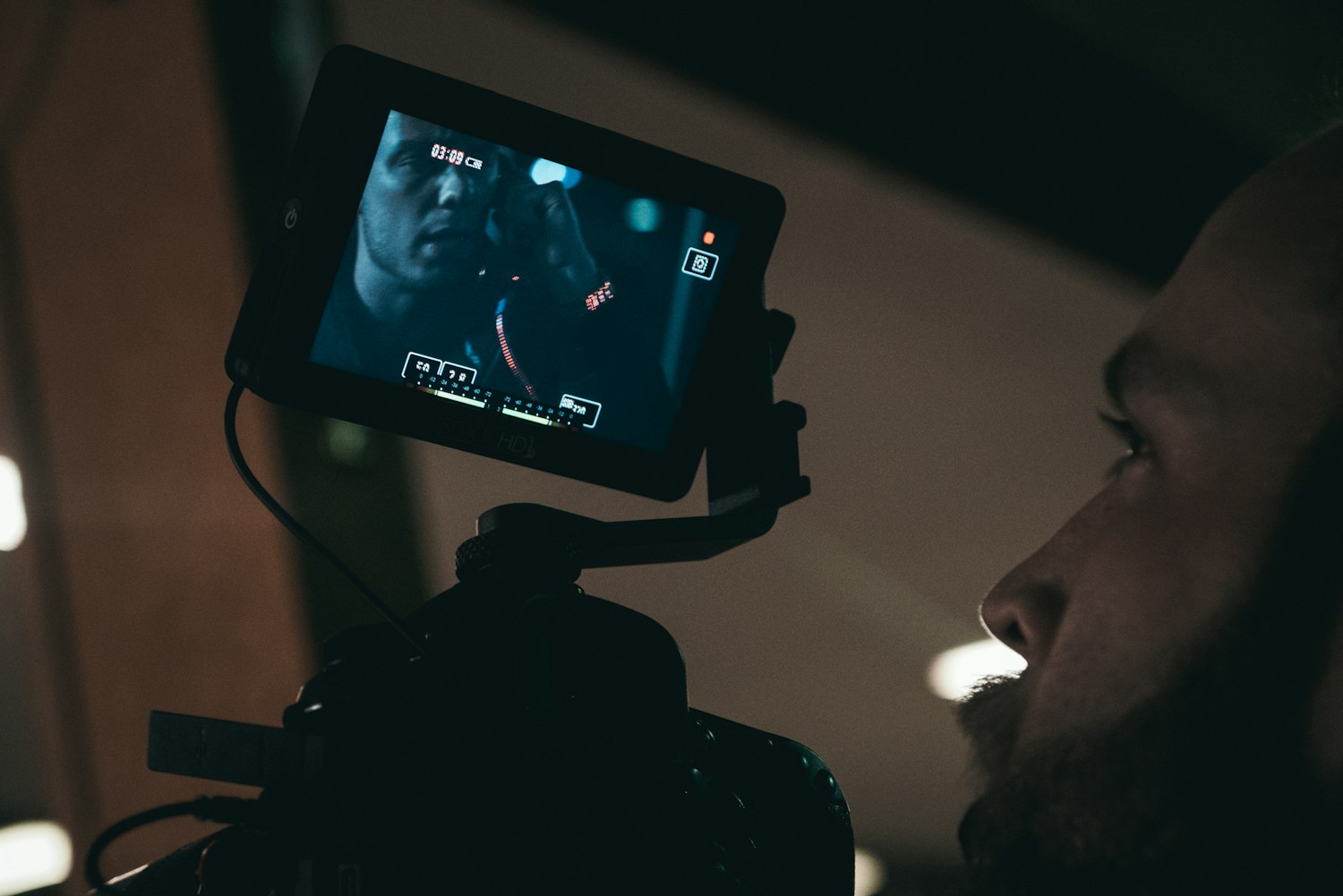 父子共妻电影,伦理、文化与艺术的交织与挑战