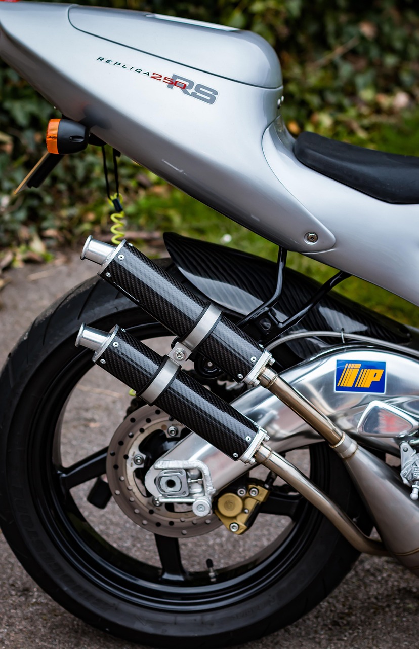 奥迪TTRS中国上市,速度与豪华的新篇章开启