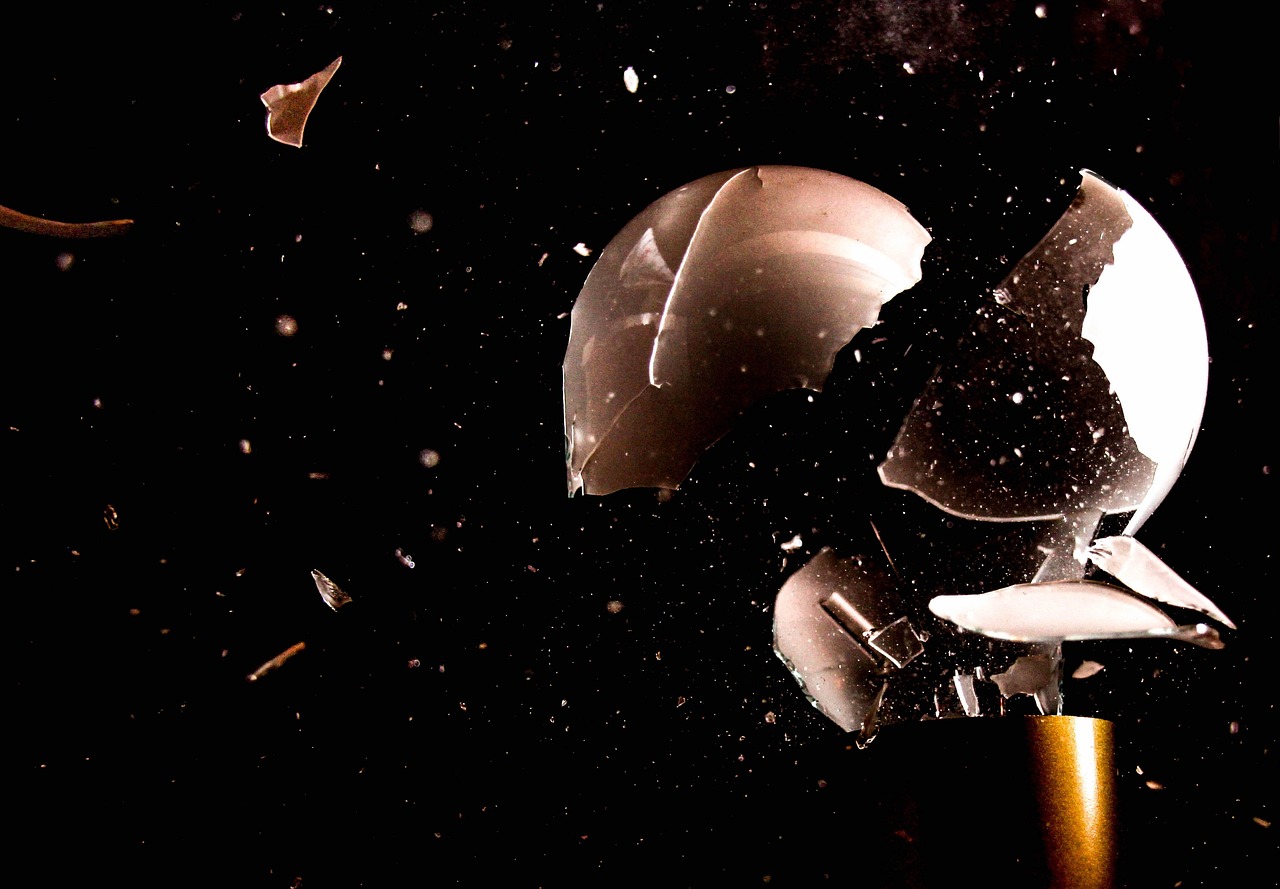 演员生涯,幕后的艰辛与舞台的荣光