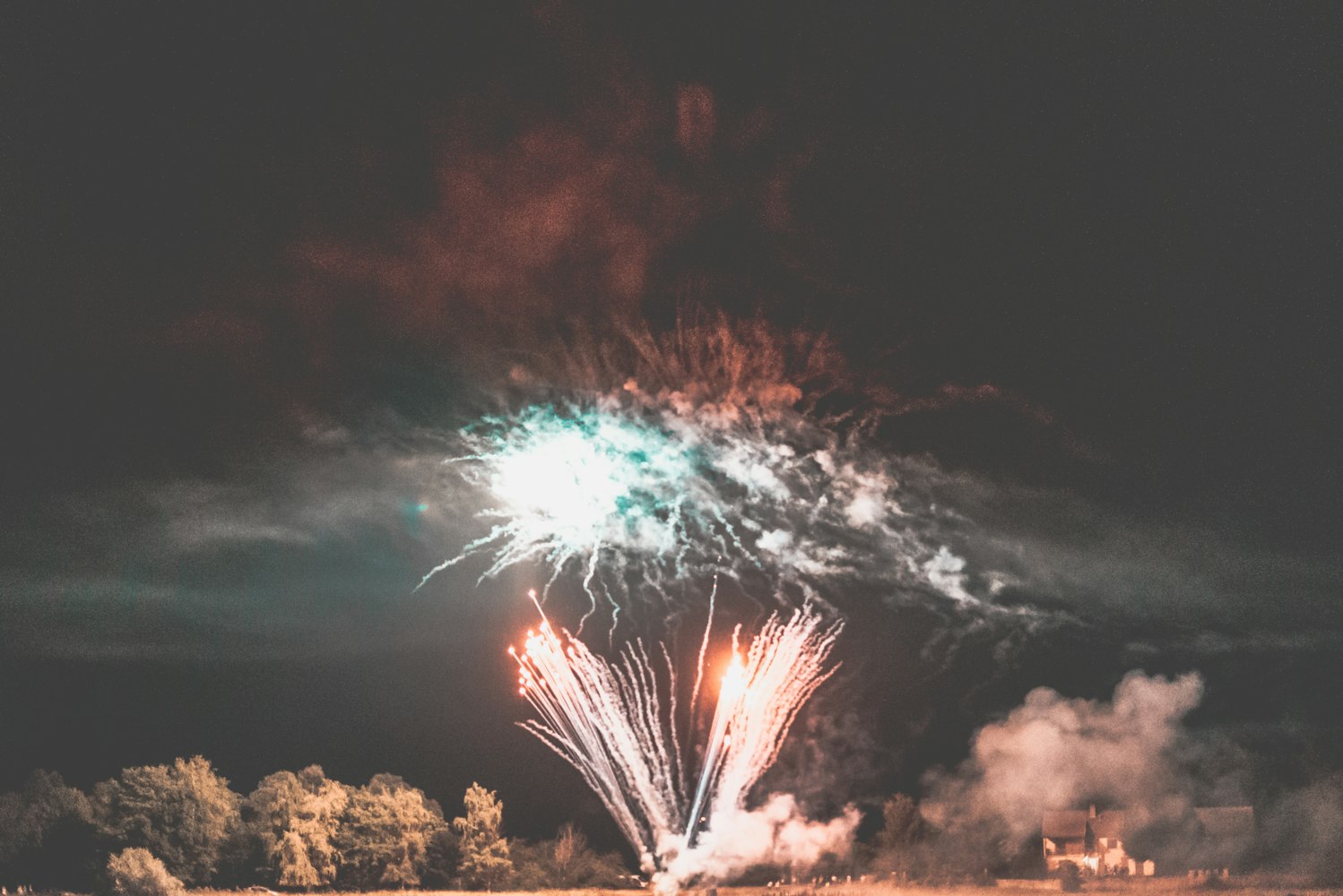 回顾荣耀之战,2017英雄联盟比赛的精彩瞬间