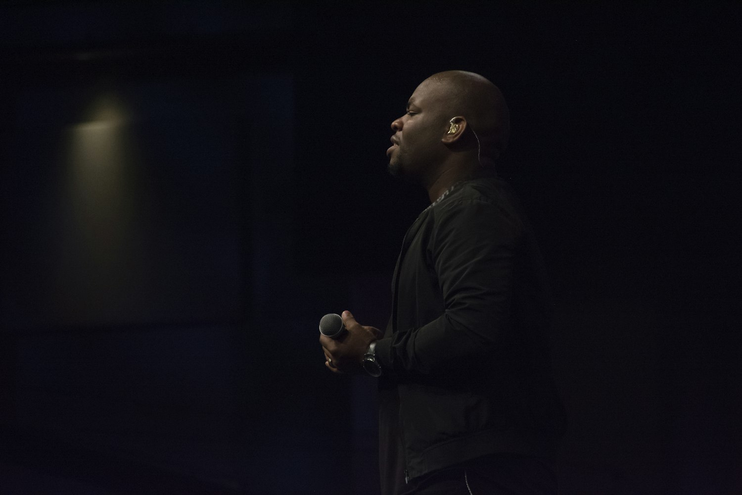 舟乐队最新感人歌曲，唤醒情感潮汐的力量