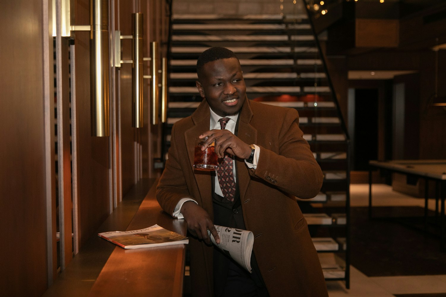 普通人当上明星的艰辛与挑战,明星之路的探讨与反思