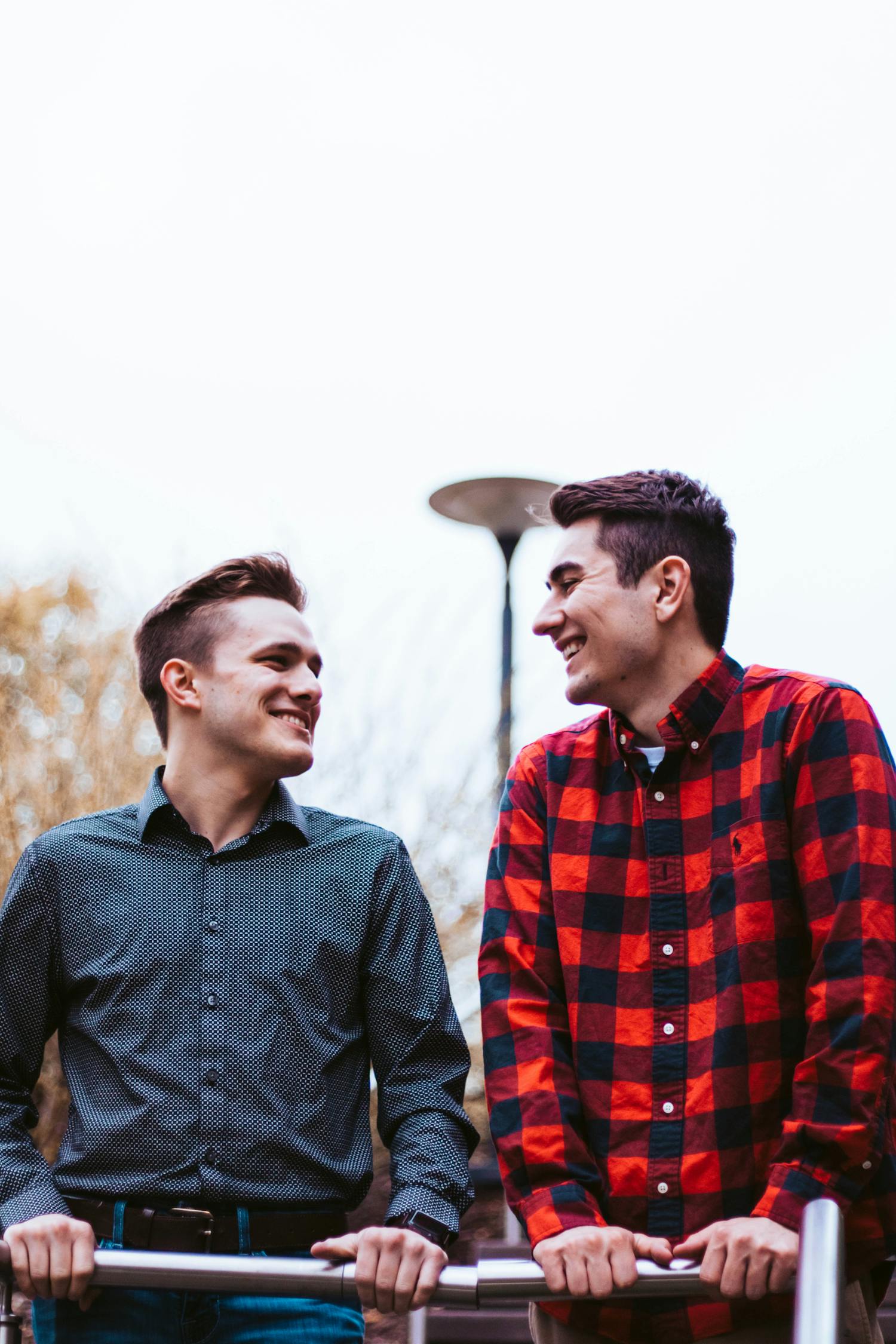 最新恋爱综艺女嘉宾魅力之旅，节目中的璀璨明星