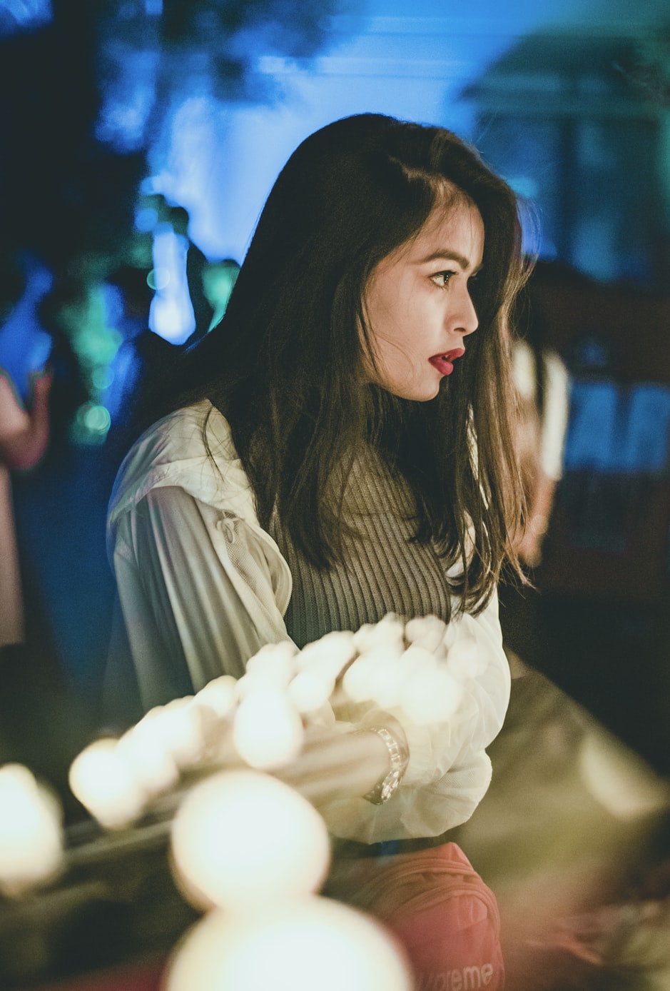 迪丽热巴最新璀璨星光写真——时尚魅力尽显风采