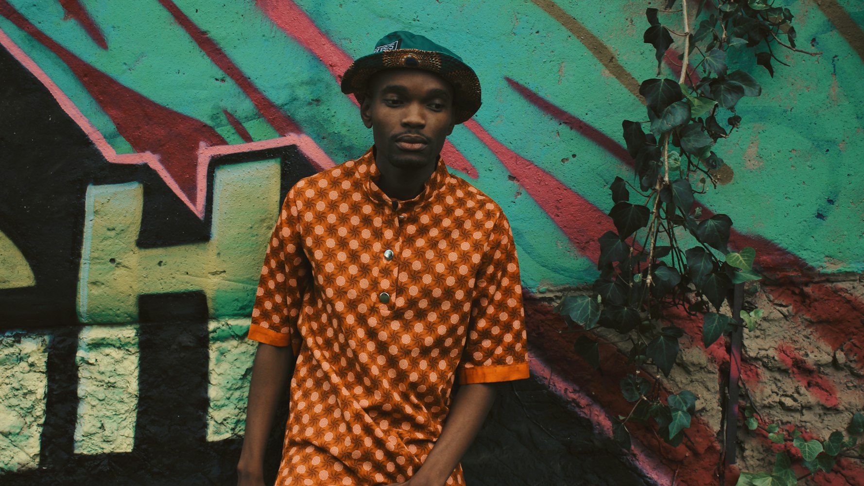 老男演员，岁月沉淀的艺术魅力的独特风采