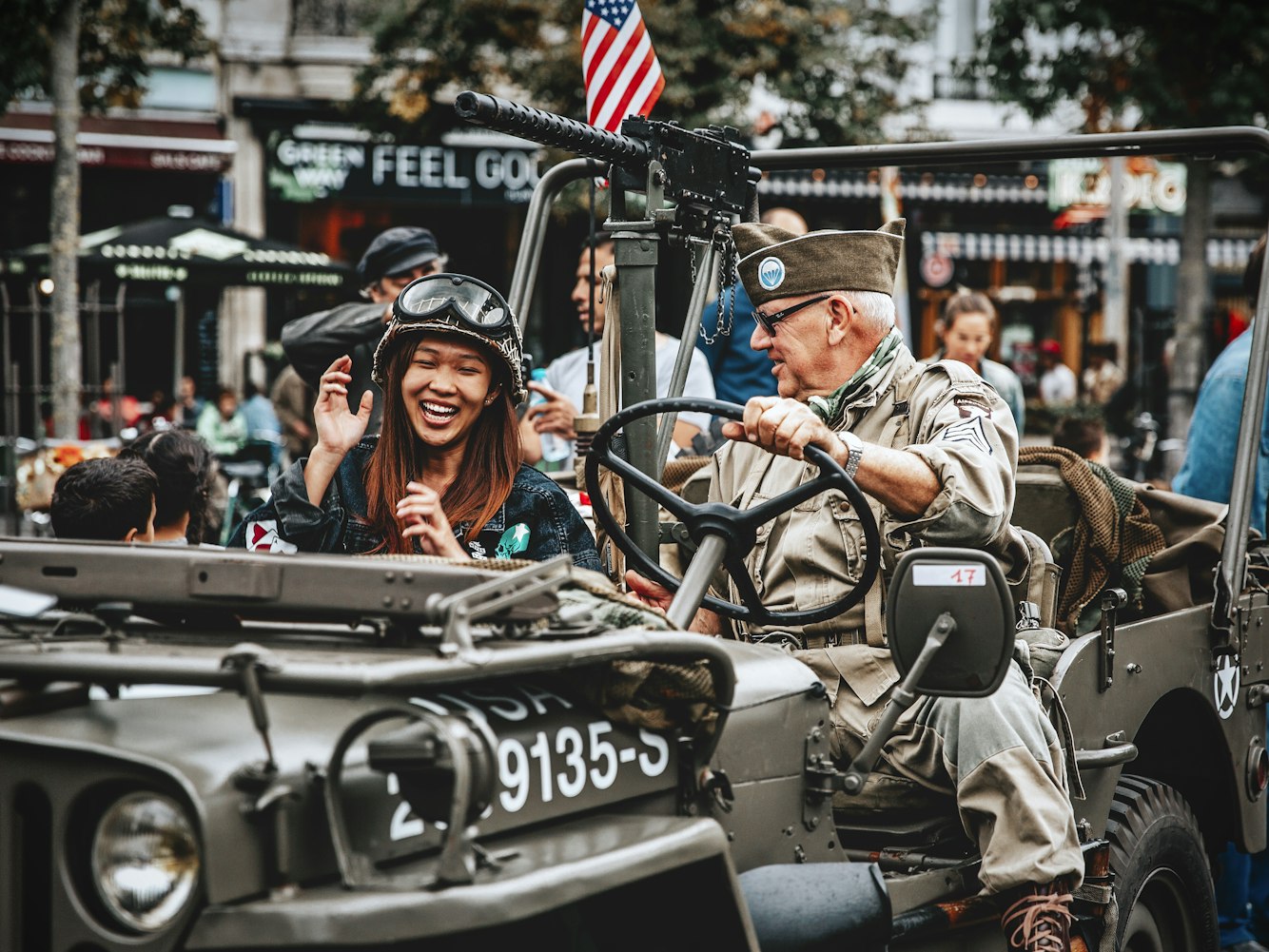 头盔市场最新动态概览