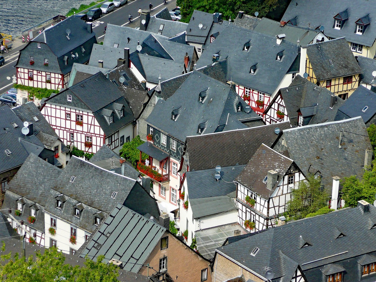 济南山凹庄,历史底蕴与现代发展的融合之美最新资讯探寻