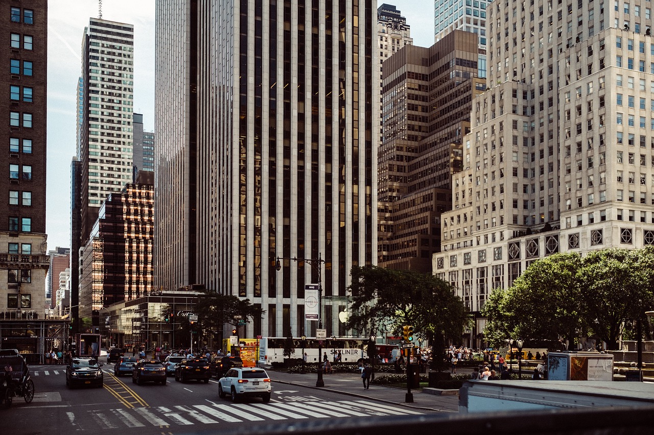 近期新股上市概览，探寻资本市场的新力量与崭新春雷