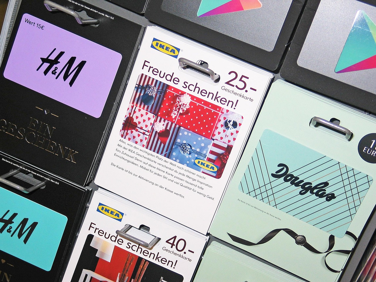 OPPO A77上市日期揭晓，期待与惊喜的交汇点