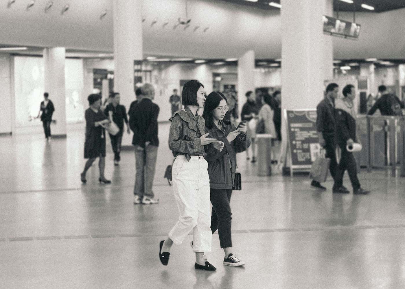 上海房产最新动态，繁荣与发展同步前行