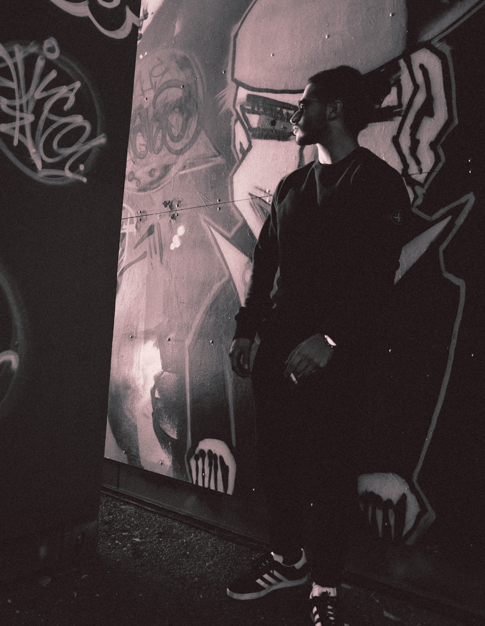 动漫黑白头像女生，探索时尚与动漫世界魅力